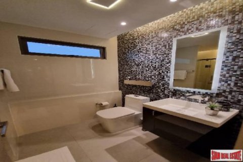 2 bedrooms Apartment in Sathon, Thailand No. 97122 24