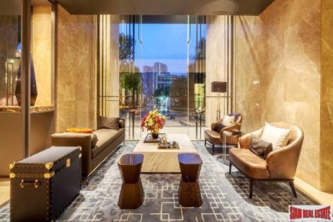 2 bedrooms Apartment in Sathon, Thailand No. 97122 1