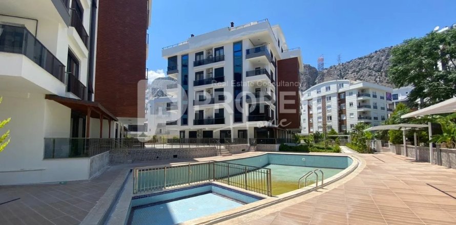 3 rooms Apartment in Thanh Khe, Vietnam No. 11489