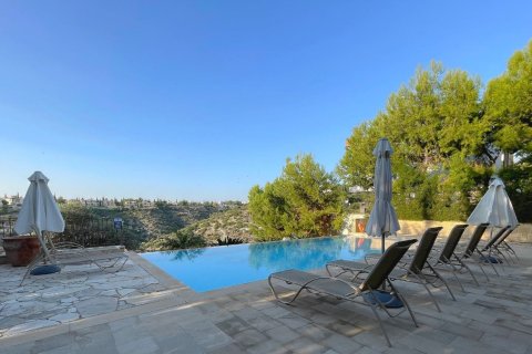 5 bedrooms House in Paphos, Cyprus No. 37375 16