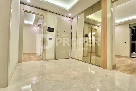 5 rooms Appartement à Thanh Khe, Vietnam No. 12647 16