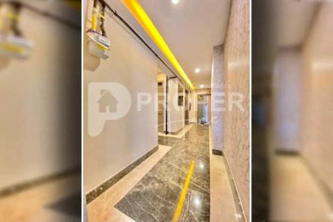 5 rooms Appartement à Thanh Khe, Vietnam No. 12647 4