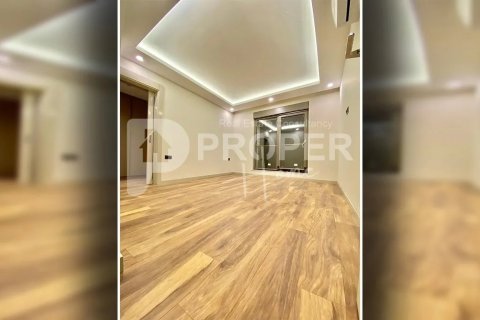 5 rooms Appartement à Thanh Khe, Vietnam No. 12647 6