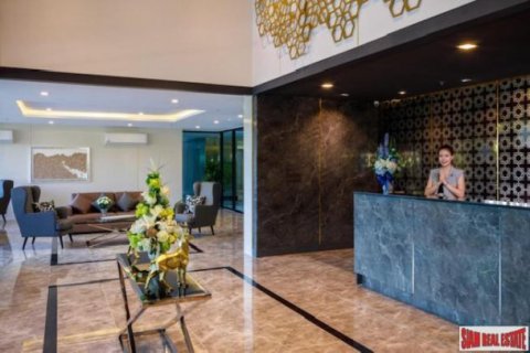 4 bedrooms Duplex in Chiang Mai, Thailand No. 96904 27