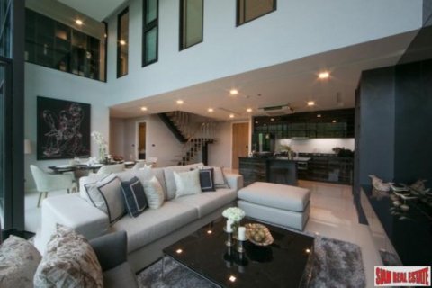 4 bedrooms Duplex in Chiang Mai, Thailand No. 96904 6