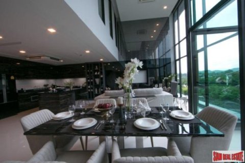 4 bedrooms Duplex in Chiang Mai, Thailand No. 96904 5