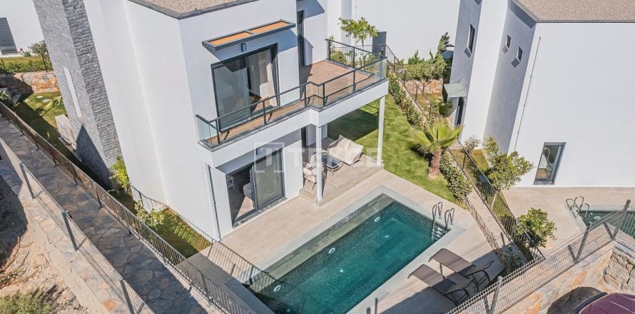 4 bedrooms Villa in Bodrum, Turkey No. 71416