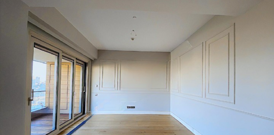 2 bedrooms Apartment in Istanbul, Turkey No. 114059