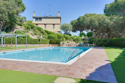 5 chambres Duplex à Mataro, Spain No. 126570