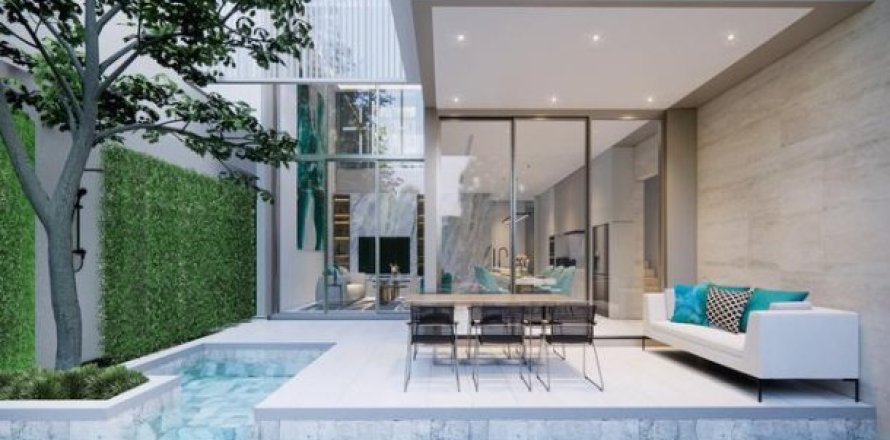 4 bedrooms Villa in Chalong, Thailand No. 96669