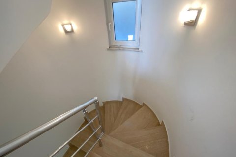 4 bedrooms Villa in Tri Phuong, Vietnam No. 13205 7