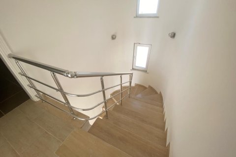 4 bedrooms Villa in Tri Phuong, Vietnam No. 13205 3