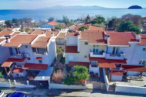 Дом с 4 спальнями в Кавала, Греция №123256