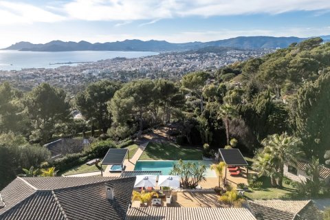 7 dormitorios House en Cannes, France No. 78891 2