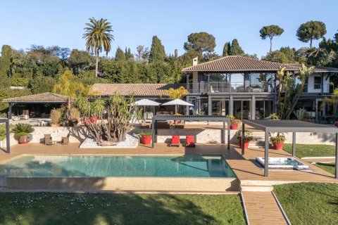 7 dormitorios House en Cannes, France No. 78891 1
