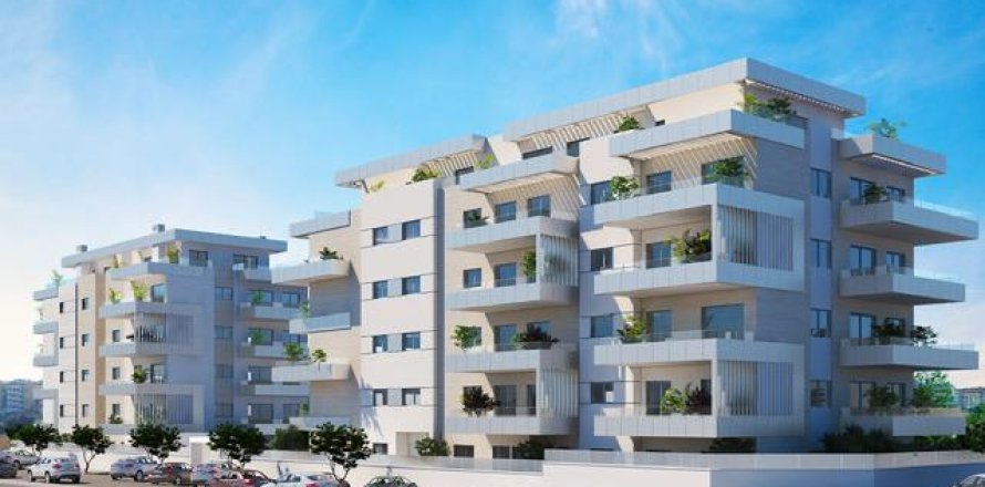 3 dormitorios Apartment en Fuengirola, Spain No. 110876