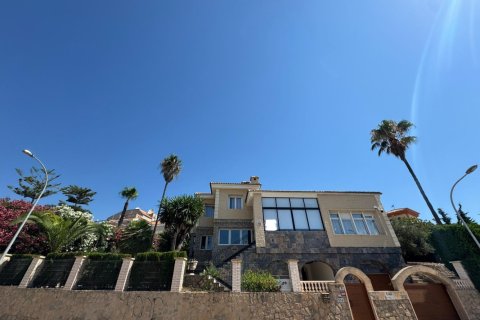 5 bedrooms Villa in Nam Tha, Vietnam No. 92300 4