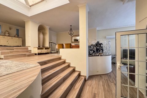 5 bedrooms Villa in Nam Tha, Vietnam No. 92300 26