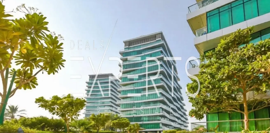 3 bedrooms Apartment in Al Raha Beach, UAE No. 122669