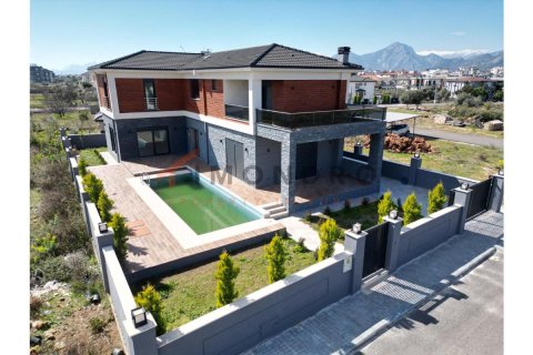 5 bedrooms Villa in Luong Phu, Vietnam No. 115474 1