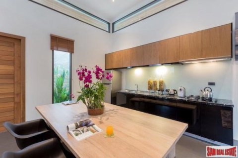 3 bedrooms Villa in Kamala, Thailand No. 96476 11