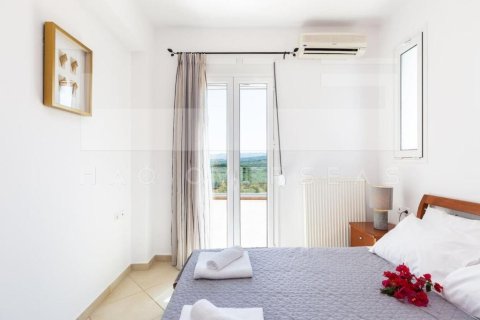 5 bedrooms Villa in Crete, Greece No. 64935 14