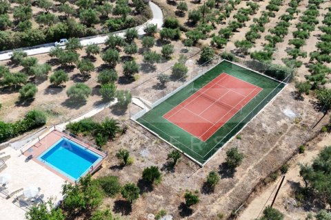 5 bedrooms Villa in Crete, Greece No. 64935 2