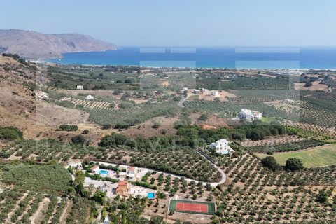 5 bedrooms Villa in Crete, Greece No. 64935 4