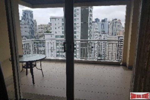 3 bedrooms Apartment in Bangkok, Thailand No. 96812 2