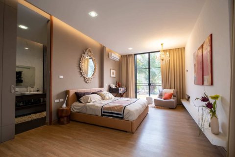 5 bedrooms House in Chiang Mai, Thailand No. 97755 9