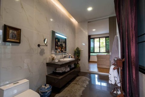 5 bedrooms House in Chiang Mai, Thailand No. 97755 5
