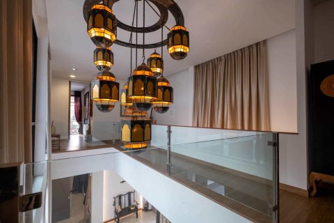 5 bedrooms House in Chiang Mai, Thailand No. 97755 11