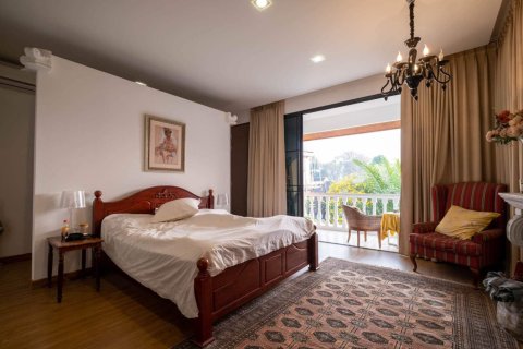 5 bedrooms House in Chiang Mai, Thailand No. 97755 8
