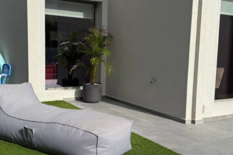 4 bedrooms Maisonette in Voula, Greece No. 117579 11