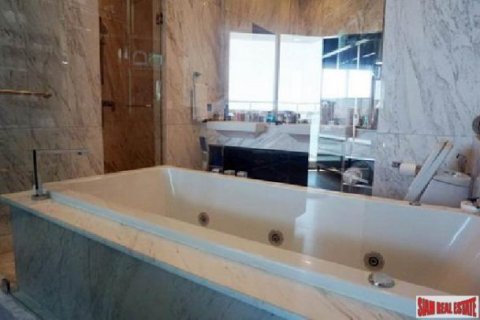 2 bedrooms Penthouse in Pattaya, Thailand No. 96565 13