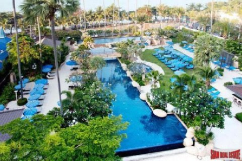 2 bedrooms Penthouse in Pattaya, Thailand No. 96565 4