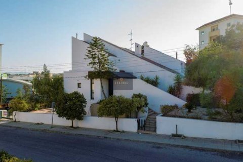 4 bedrooms House in Aglantzia, Cyprus No. 101431 1