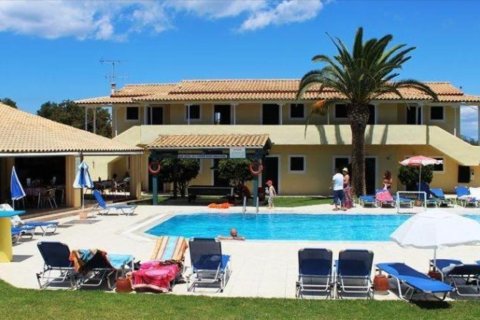 17 rooms Hotel in Corfu, Greece No. 58538 2