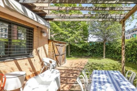 2 dormitorios Apartment en Madrid, Spain No. 26682