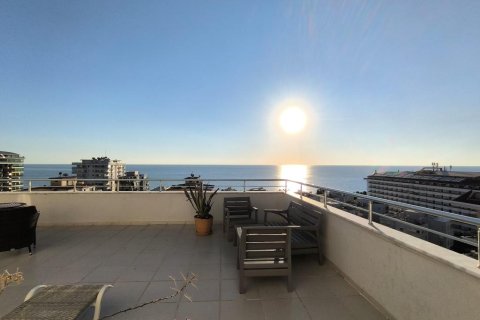 5 rooms Apartment in Mahmutlar, Turkey No. 122252