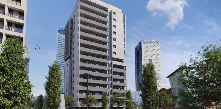 4 dormitorios Apartment en L'Hospitalet de Llobregat, Spain No. 89953