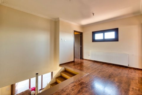 4 bedrooms Villa in Anglisides, Cyprus No. 36688 12