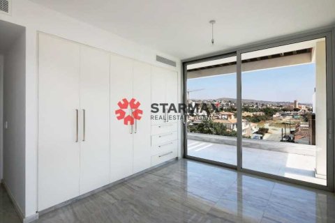 3 bedrooms Apartment in Agios Athanasios, Cyprus No. 82819 8