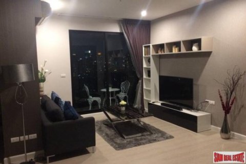 3 bedrooms Apartment in Bangkok, Thailand No. 96850 3