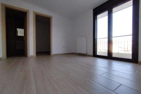 4 bedrooms Duplex in Polichni, Greece No. 108395 9