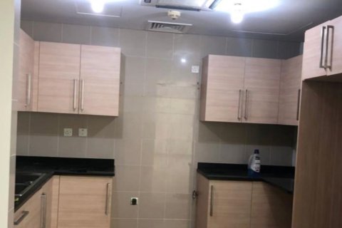 2 bedrooms Apartment in Al Tebin Al Shaabiyya Housing, Vietnam No. 95316 5