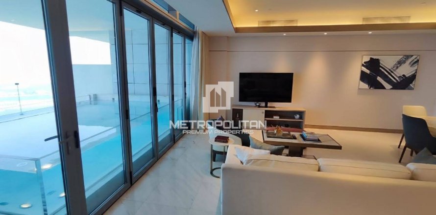 3 bedrooms Apartment in Jumeirah Beach Residence, UAE No. 93550
