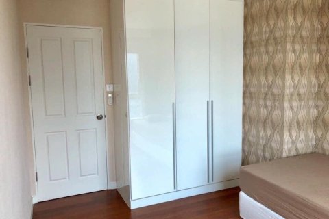 2 bedrooms Condo  in Bangkok, Thailand No. 98333 14