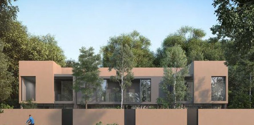 3 dormitorios Townhouse en Tilal City, UAE No. 120580