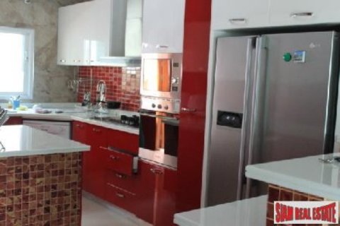 3 bedrooms House in Pattaya, Thailand No. 96473 3